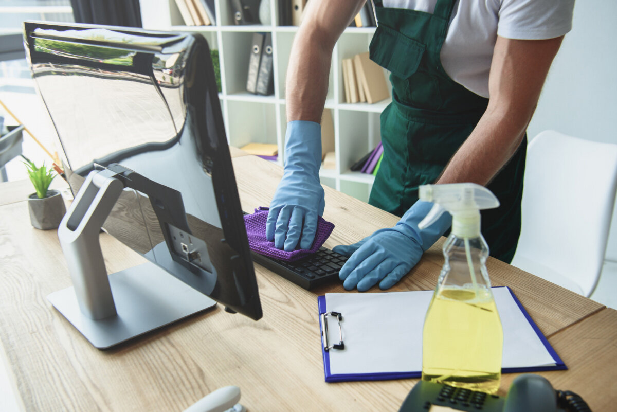 Office cleaning frequency standards Winnipeg - cleaning schedule best practices